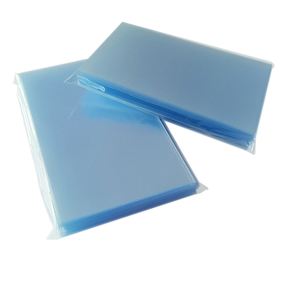 Cartão transparente Protecter das luvas 72x112mm do jogo de mesa do OEM PP